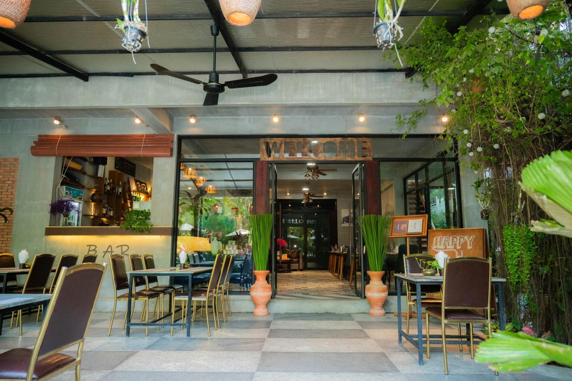 Kampot Sweet Boutique Hotel ภายนอก รูปภาพ